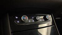 Opel Grandland X Hybrid4 300ch Ultimate — photo 26