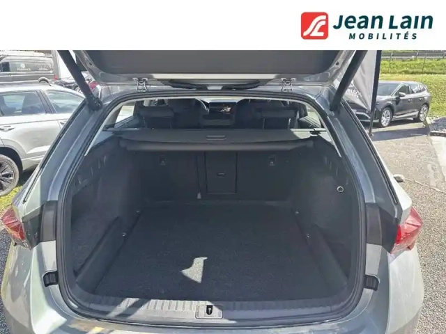 Skoda Octavia combi 1.5 tsi hybrid 150 ch act dsg7 — photo 10