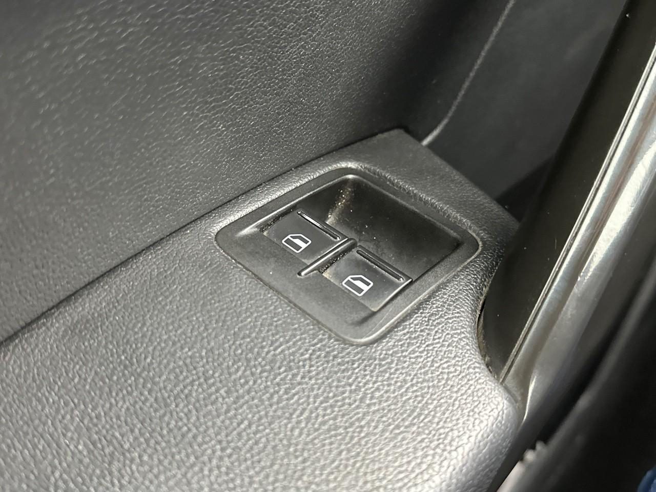 Volkswagen Caddy van 2.0 tdi 75 bvm5 business line — photo 17