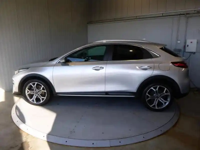 Kia Xceed 1.4 t-gdi 140ch design dct7 — photo 8