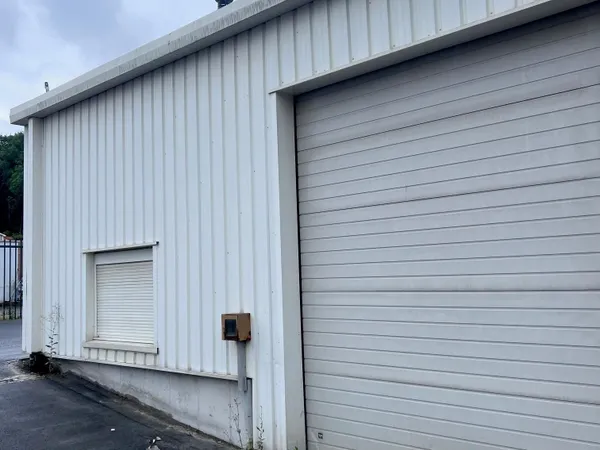 Local commercial 137 m²