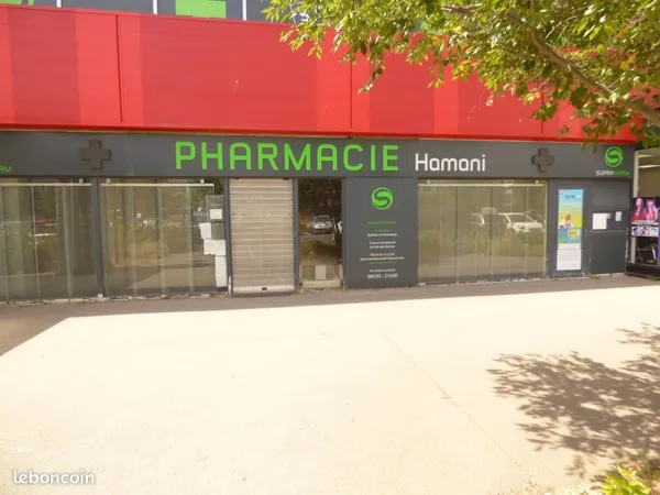 Commerce pharmacie, parapharmacie 279 m²