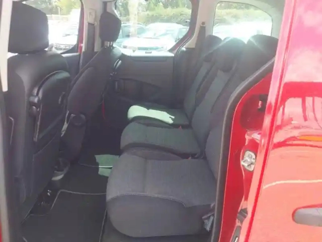 Citroën Berlingo multispace bluehdi 100 bvm5 — photo 15