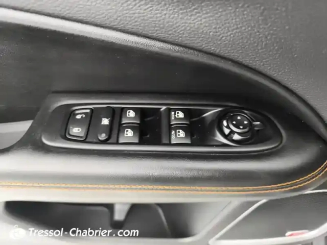 Jeep Compass 2.0 i multijet ii 170 ch active drive bva9 limited — photo 19