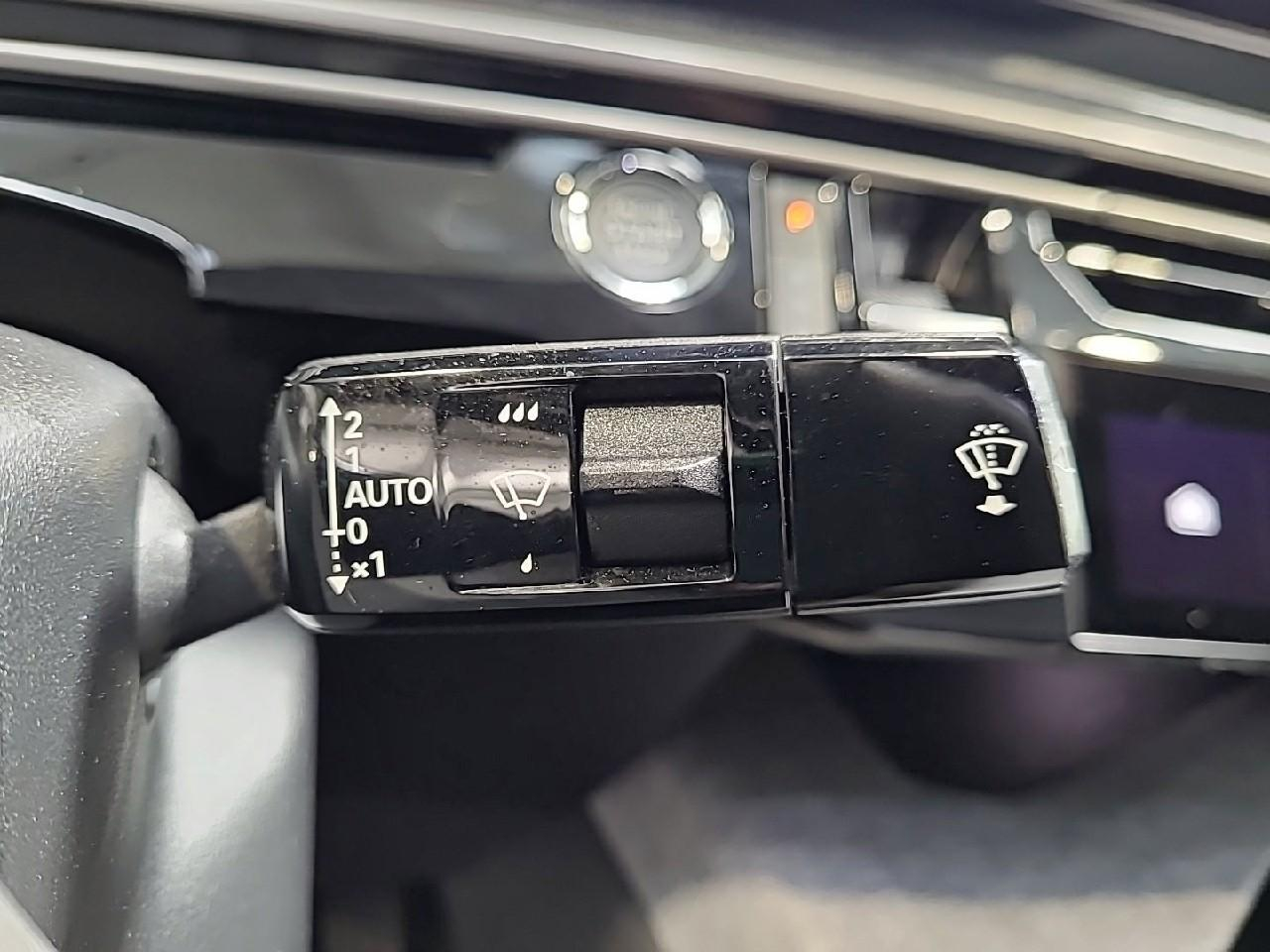 Peugeot 3008 electrique 73 kwh 210 ch allure — photo 24