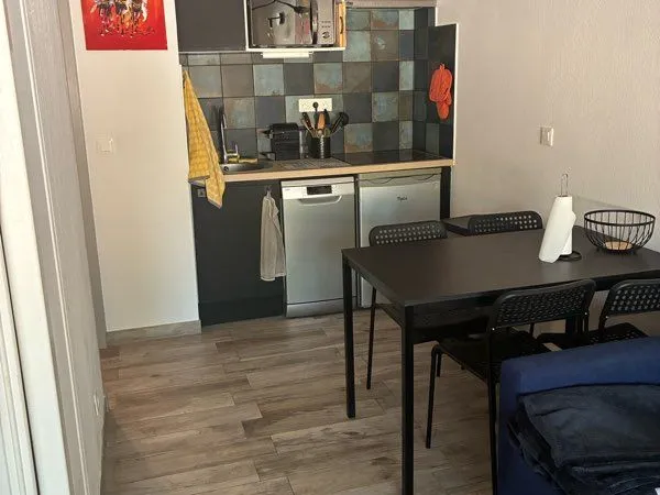 Location a l'année appartement meublé Sanary