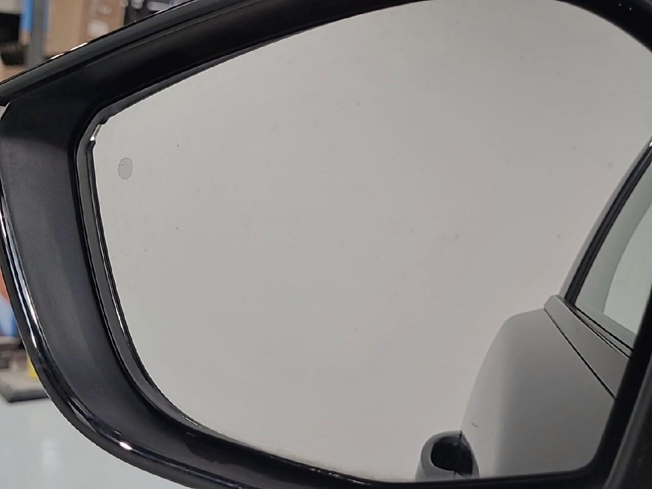 Peugeot 408 puretech 130 ch s&s eat8 allure pack — photo 28