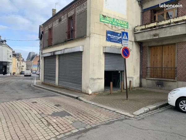 Local 2 pièces 81 m²