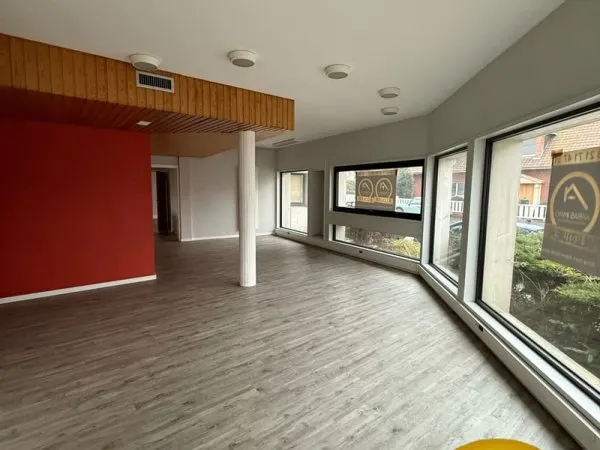 LOCAUX PROFESSIONNELS ARRAS - 210 m2