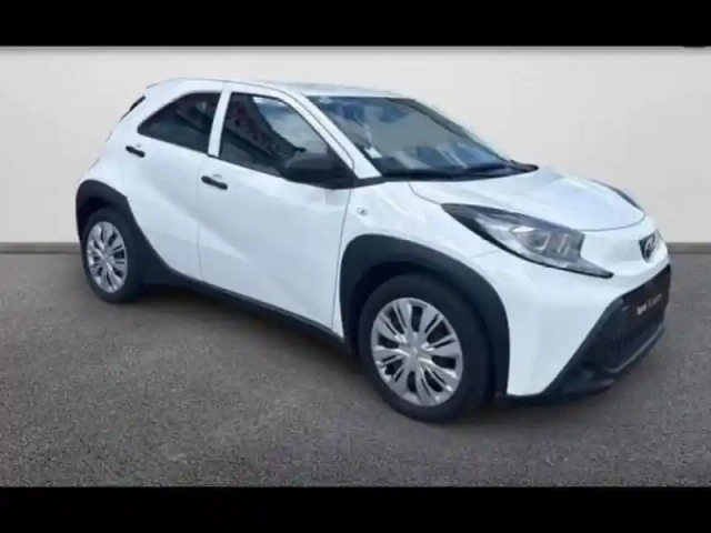 Toyota Aygo X 1.0 vvt-i 72ch active business my23 — photo 11