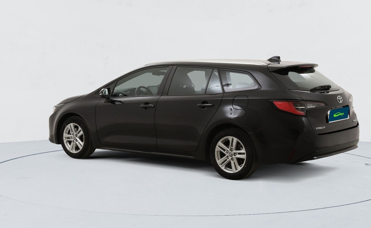 Toyota Corolla Touring Sports — photo 3