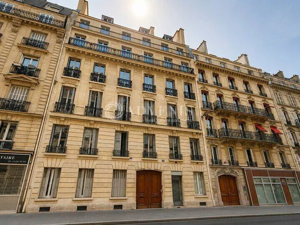 Bureau 232 m²
