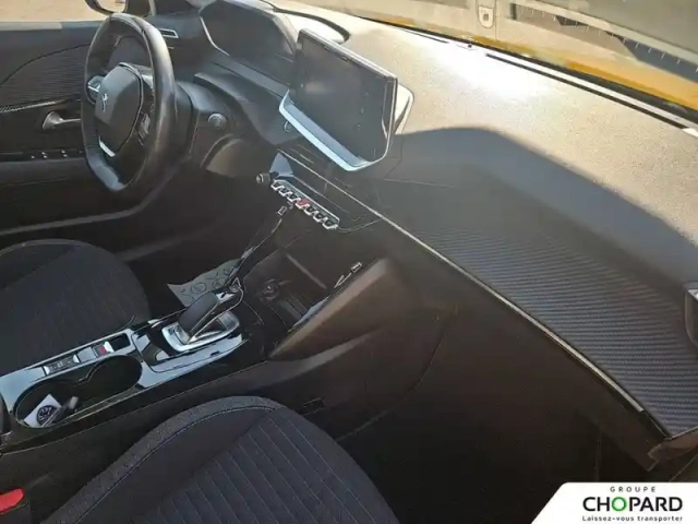 Peugeot 208 electrique 50 kwh 136ch — photo 52
