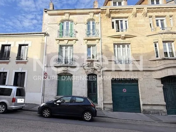 Immeuble - 3 appartements - Secteur Cathédrale