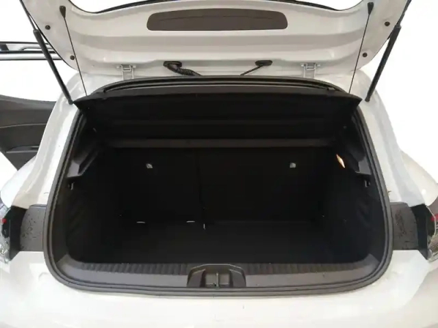 Renault Clio tce 90 ch gsr2 — photo 13
