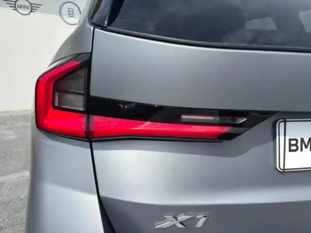 Bmw X1 xdrive30e 326ch m sport — photo 12