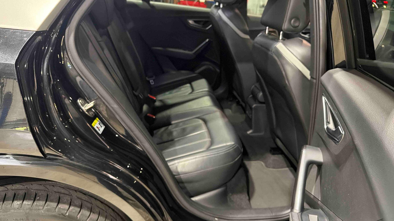 Audi Q2 35 TFSI 150 S tronic 7 — photo 21