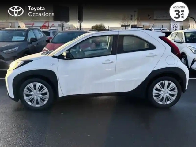 Toyota Aygo X 1.0 vvt-i 72ch dynamic my23 — photo 3