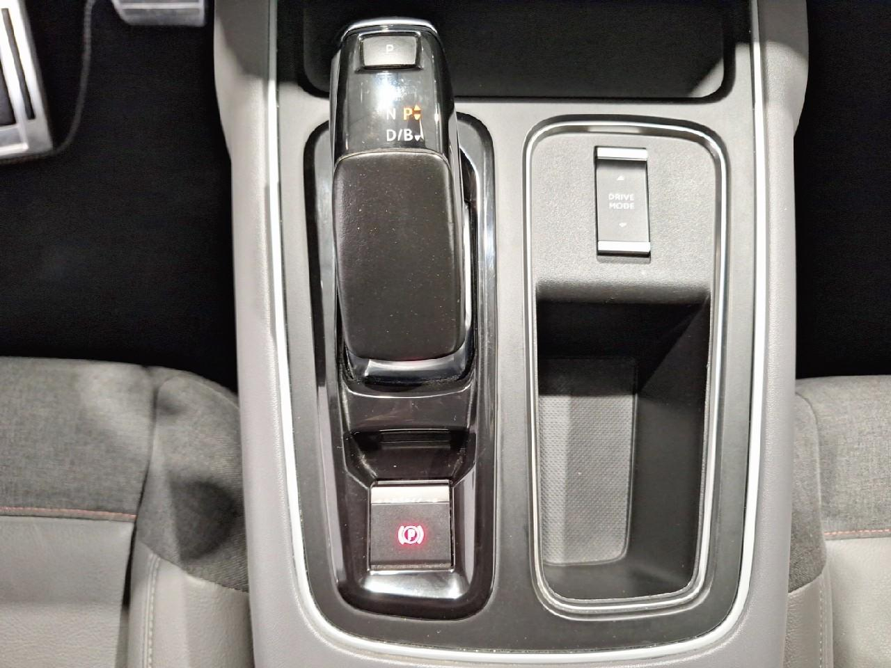 Citroën C5 Aircross hybride rechargeable 225 s&s e-eat8 shine — photo 16