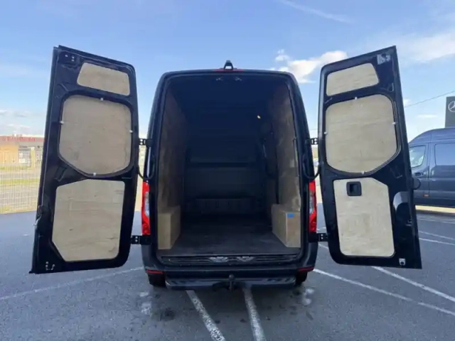 Mercedes Sprinter 215 cdi fourgon toit sureleve standard — photo 7