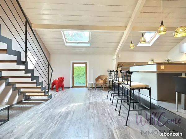 Loft 6 pièces 165 m²