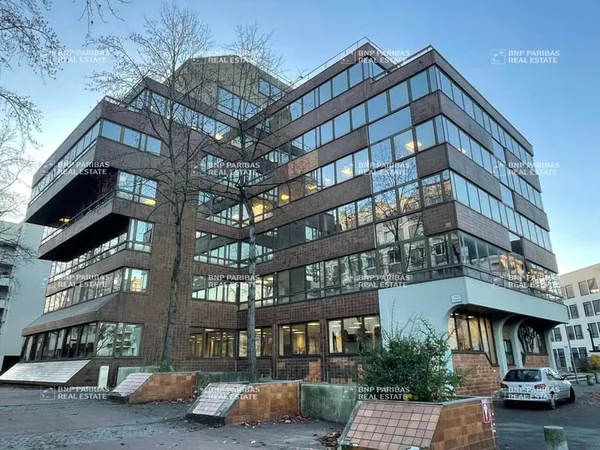 Bureaux 994 m²