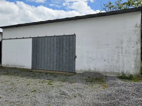 Local de stockage 80 m² - Espace 65