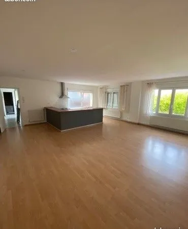 Appart T2- 77m² avec parking rue Milhomme