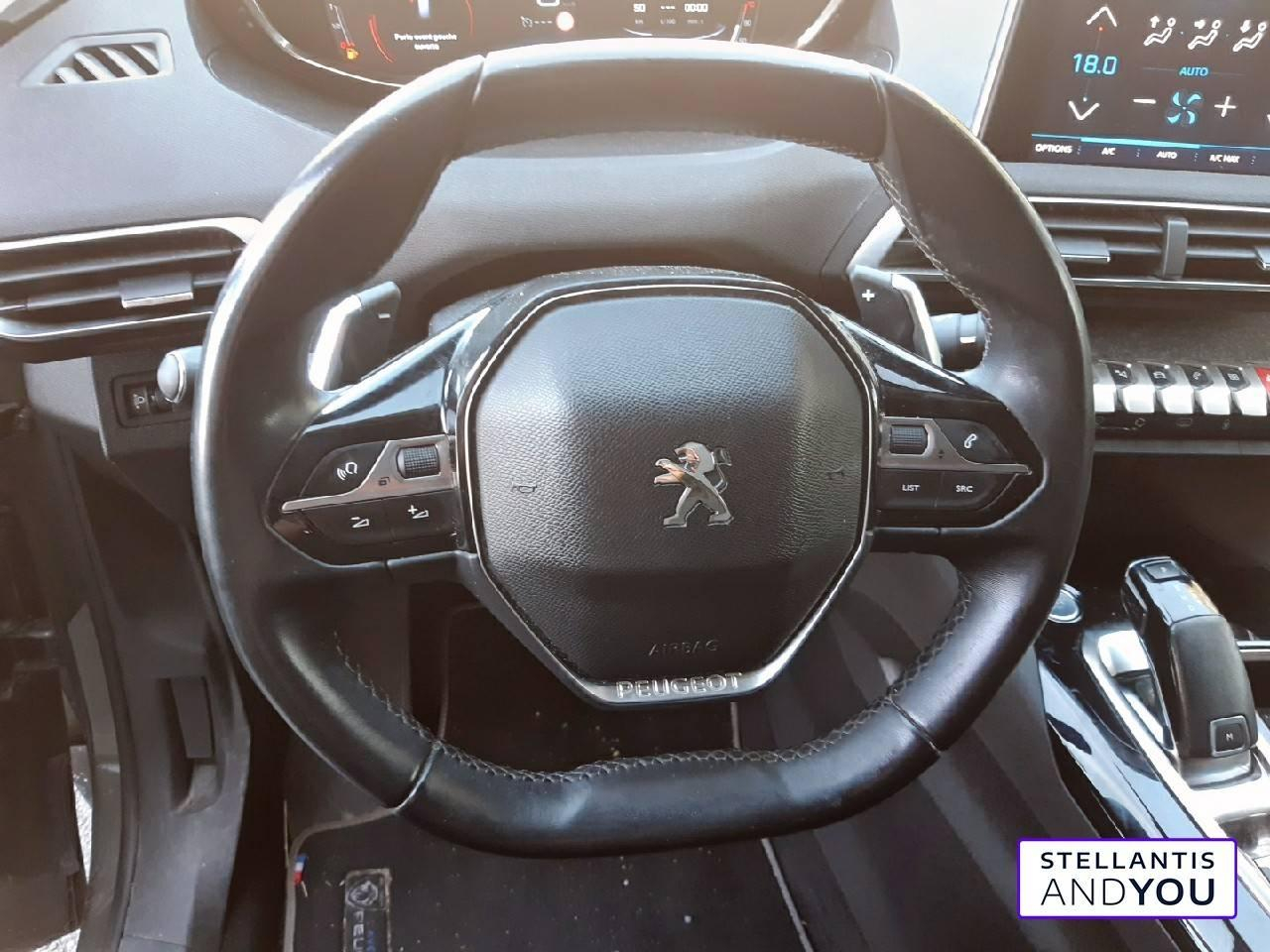 Peugeot 3008 1.2 puretech 130ch s&s eat6 allure — photo 15