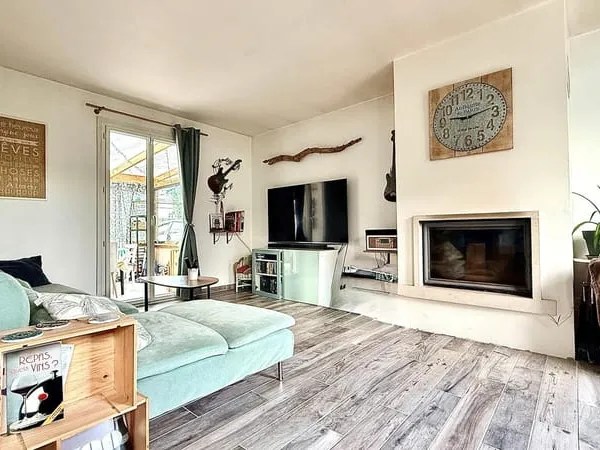 Belle maison familiale de 6 pièces avec 4 chambres située au Mesnil-Aubry.