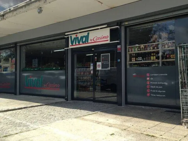 Local commercial 298 m²