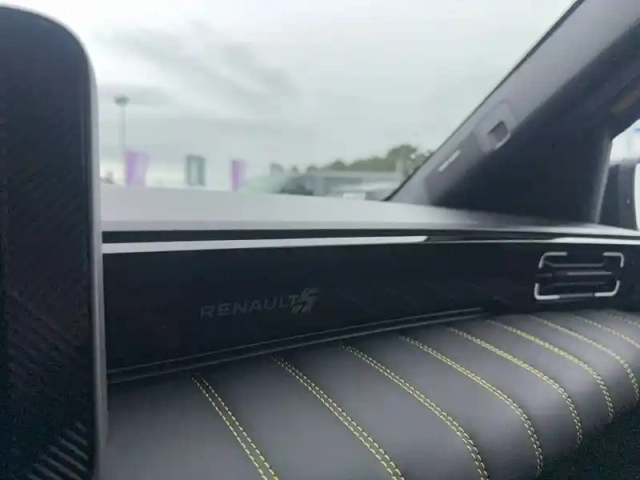 Renault 5 renault  e-tech electrique 10 ch autonomie confort — photo 51