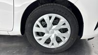 Toyota Yaris 100h France 5p — photo 20