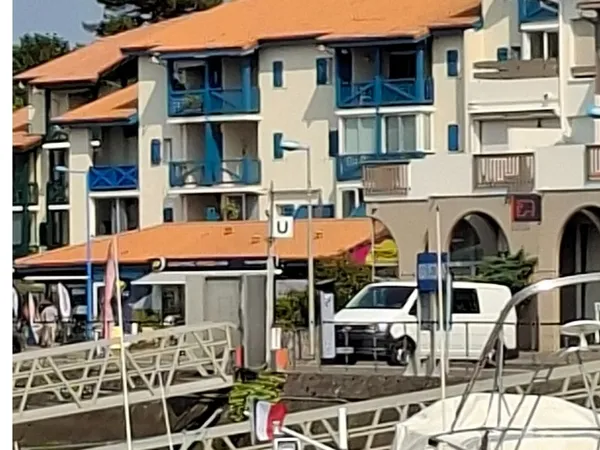 APPT DUPLEX PORT DE PLAISANCE + CELLIER et PARKING
