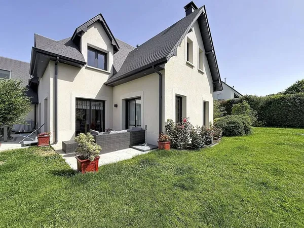 Maison de luxe 7 pièces 167 m²