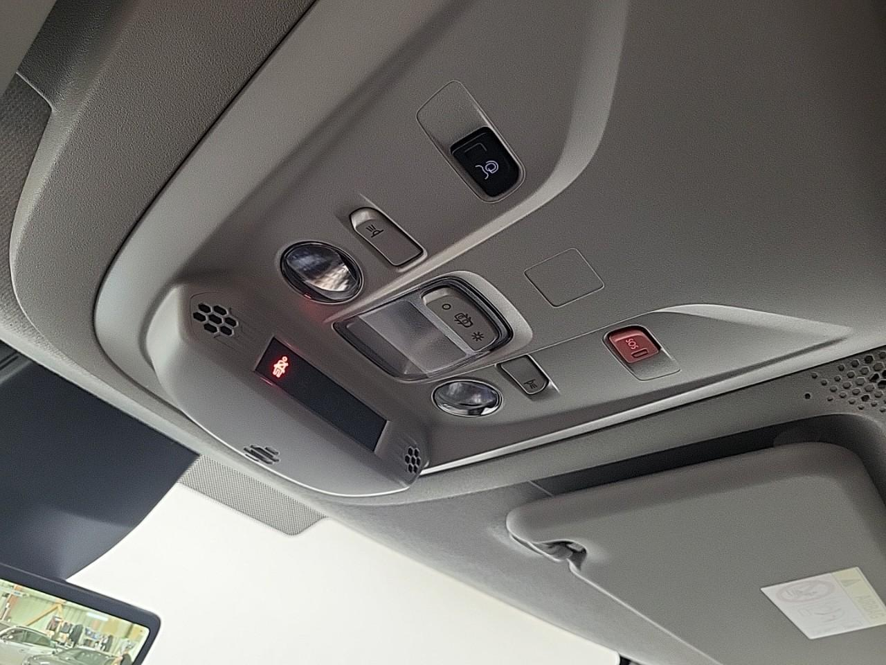 Citroën Berlingo van m diesel 100 ch manuelle — photo 24