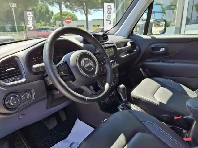 Jeep Renegade 1.3 turbo t4 240 ch phev bva6 4xe eawd north star — photo 16