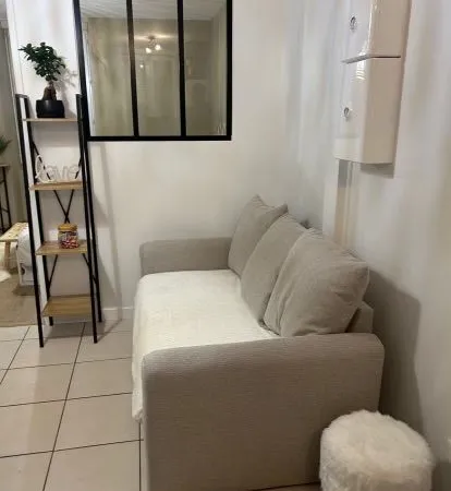 Appartement avec cour et cave