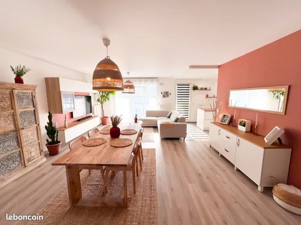 Appartement récent T4 3 chambres - 110 m² - 2 parkings + extérieurs