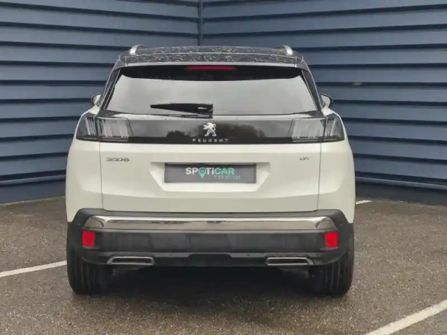 Peugeot 3008 1.2 puretech 130ch s&amp;s gt — photo 4