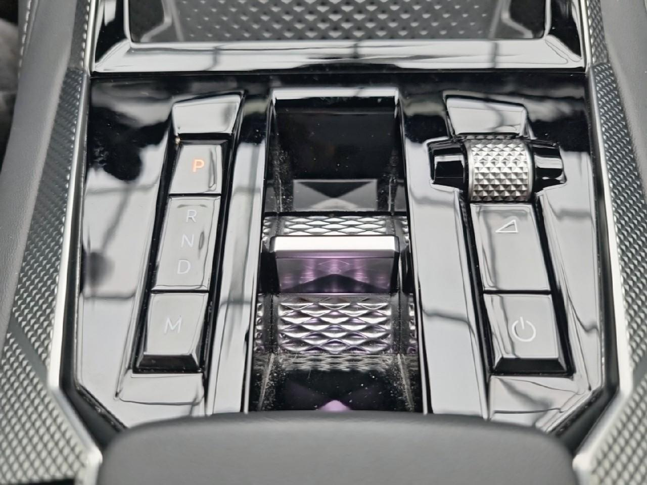 Ds Ds 4 hybride 136 e-dct6 pallas — photo 17