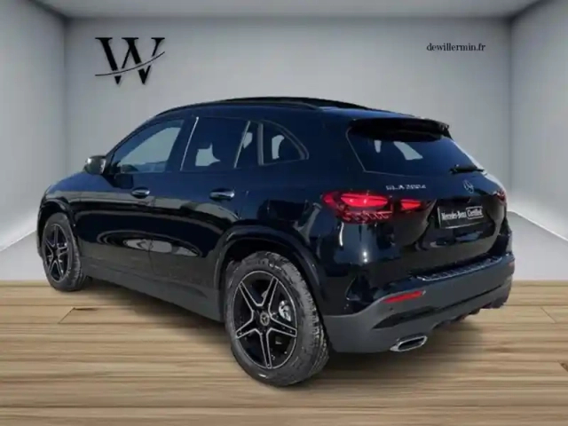 Mercedes Gla 200 d amg line — photo 5