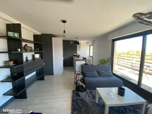Appartement T3 de standing avec grande terrasse à Rodez Bourran + Parking Cave
