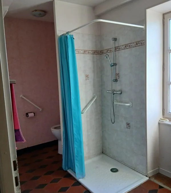 Photo 2