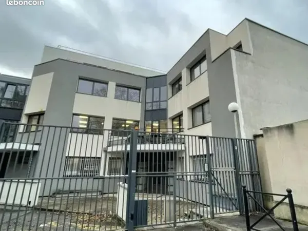 Bureaux 535 m²