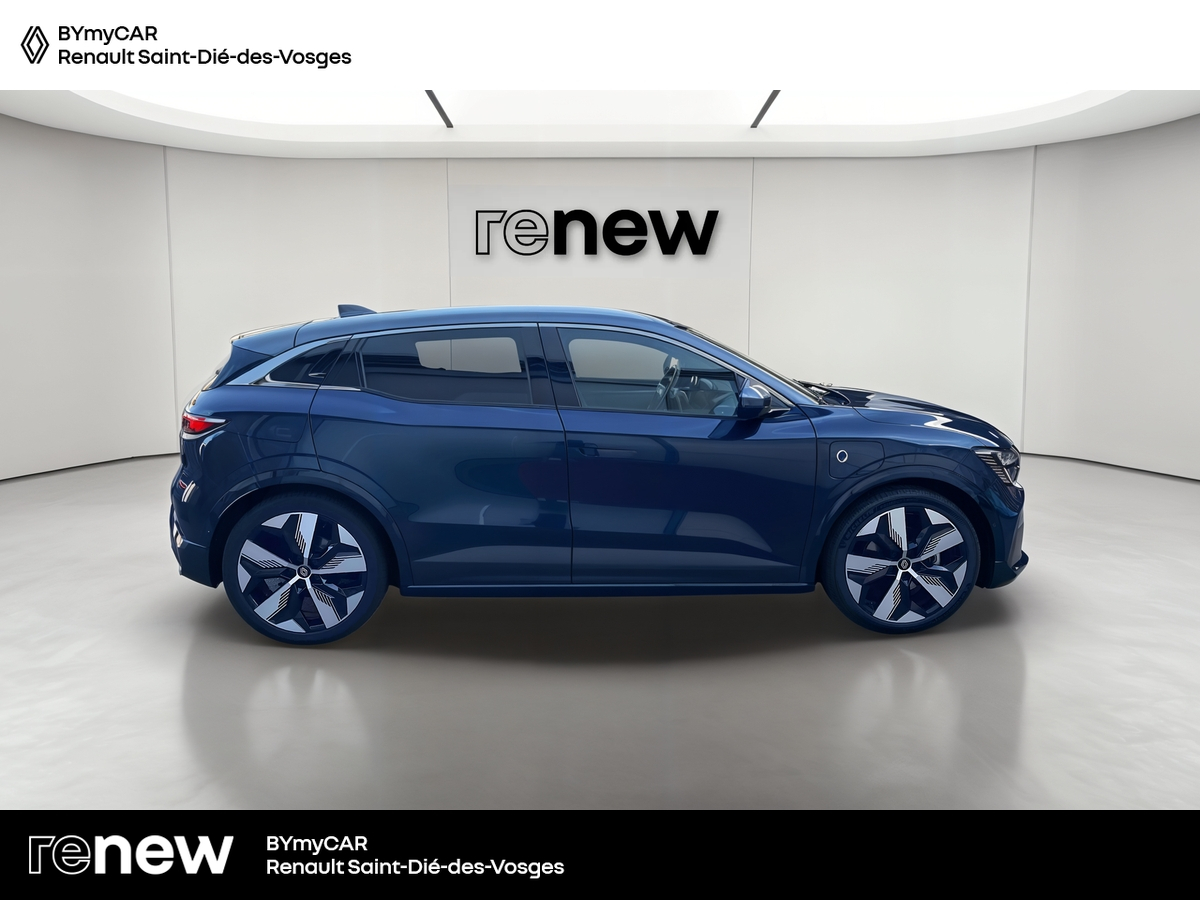 Renault Megane E-Tech EV60 220 ch optimum charge — photo 6