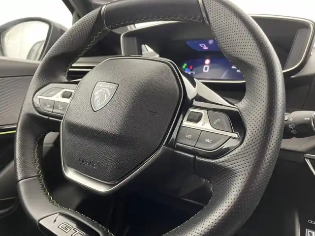 Peugeot 208 puretech 100 s&amp;s bvm6 — photo 29