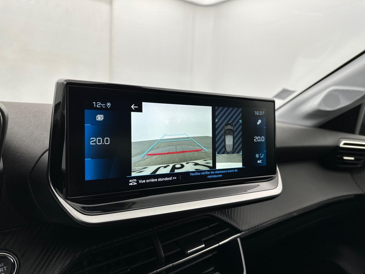 Peugeot 208 puretech 100 s&s eat8 style — photo 27