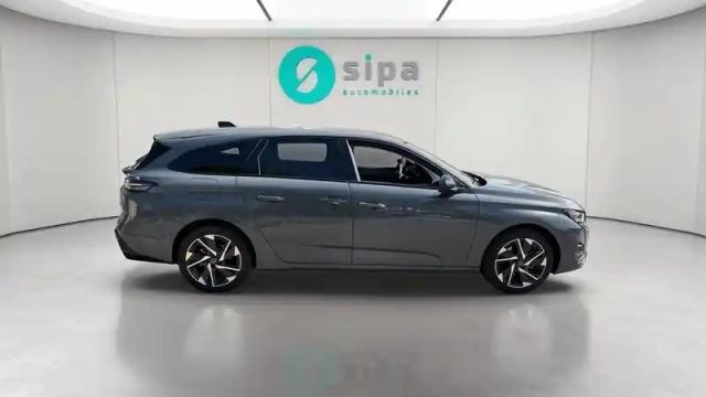 Peugeot 308 sw hybrid 145 e-dcs6 — photo 6