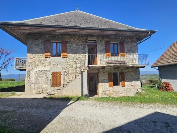 Maison 8 pièces 200 m²